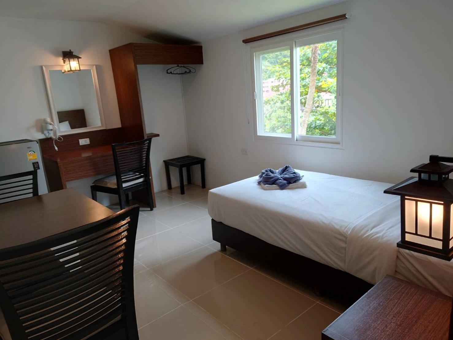 On The Hill Karon Resort Exterior foto