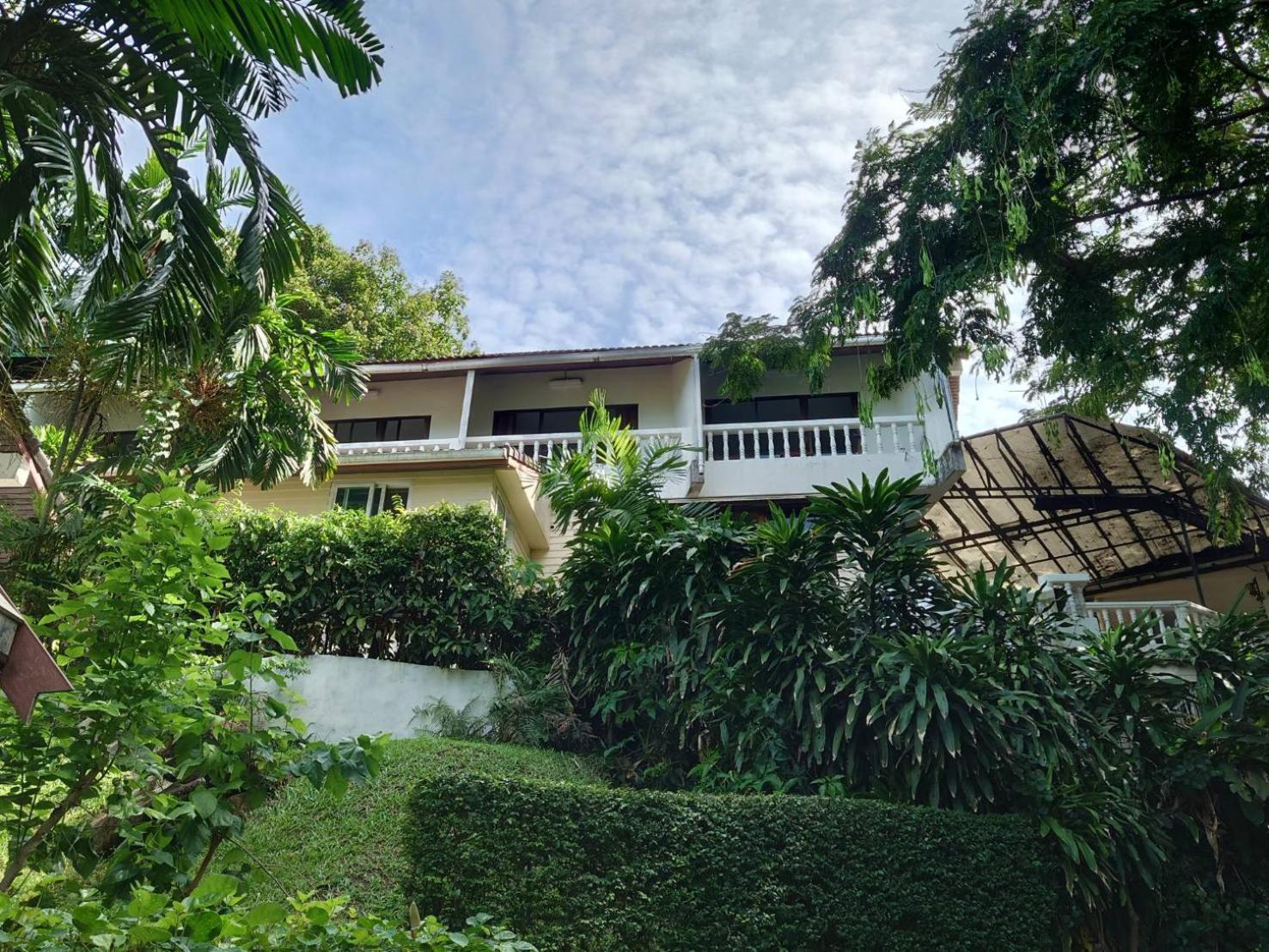 On The Hill Karon Resort Exterior foto