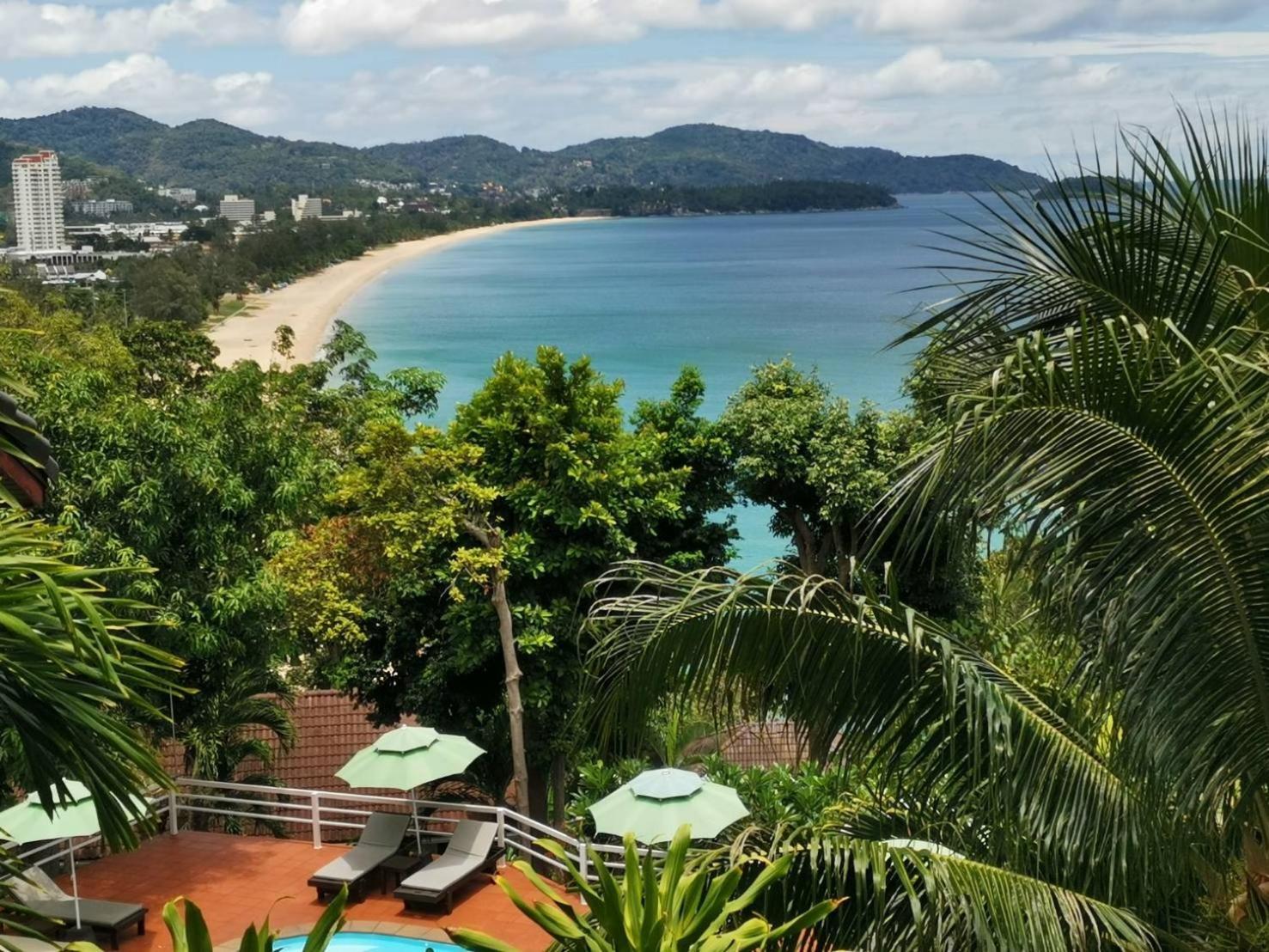On The Hill Karon Resort Exterior foto