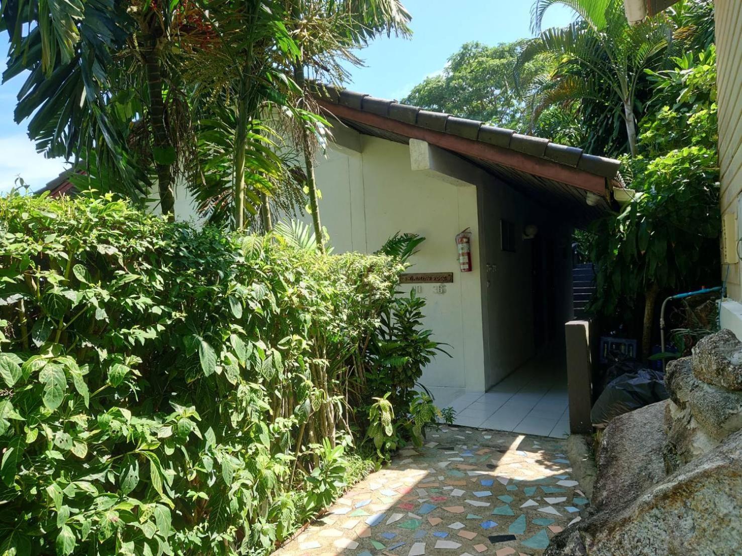 On The Hill Karon Resort Exterior foto