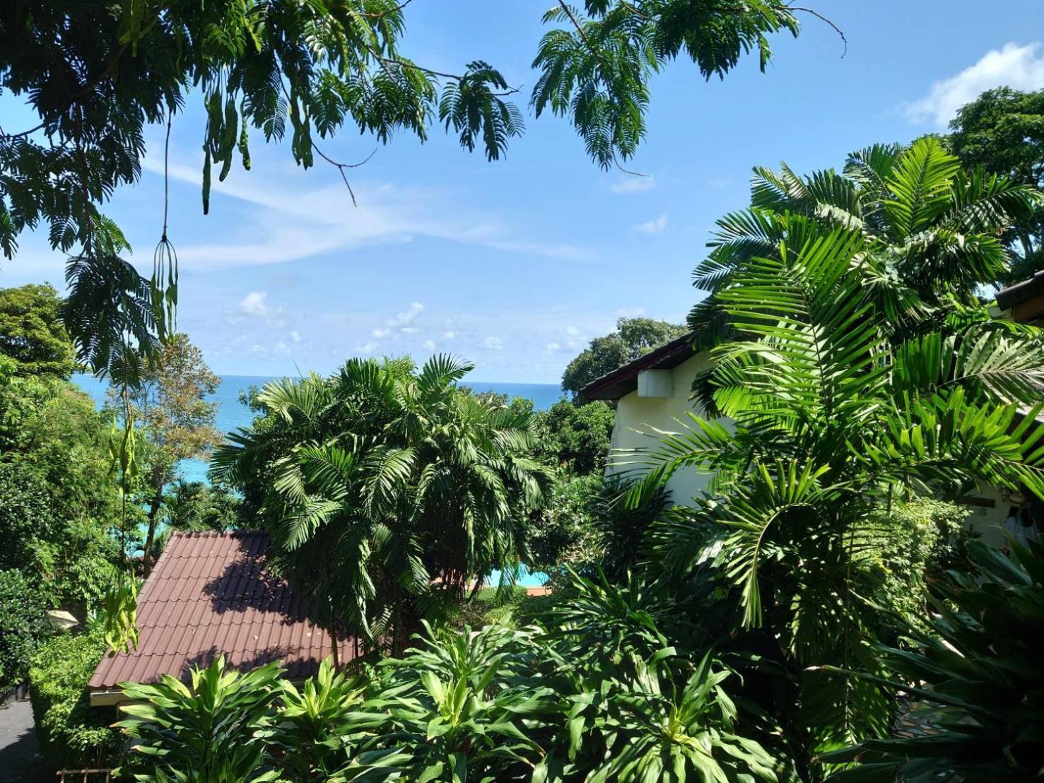 On The Hill Karon Resort Exterior foto