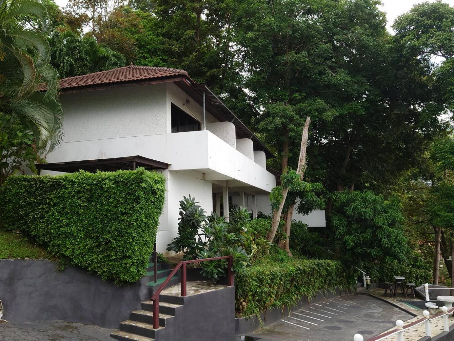 On The Hill Karon Resort Exterior foto