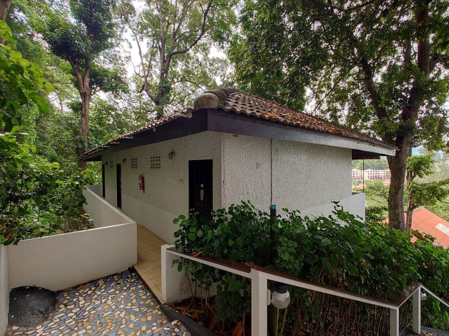 On The Hill Karon Resort Exterior foto
