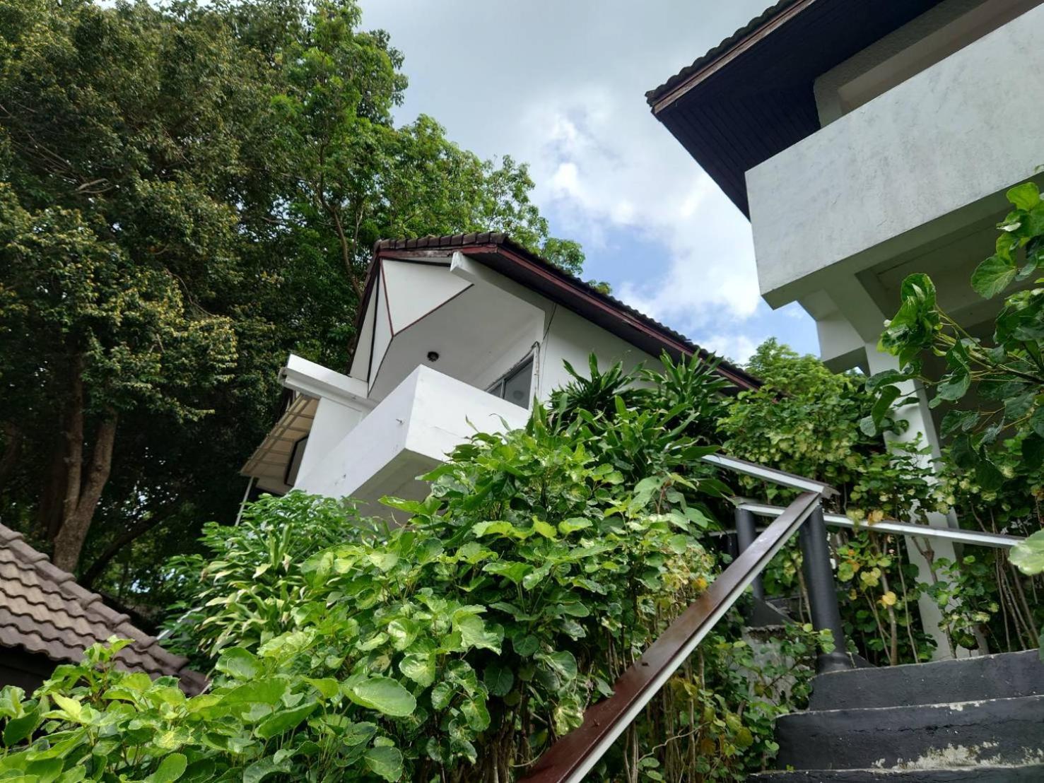 On The Hill Karon Resort Exterior foto