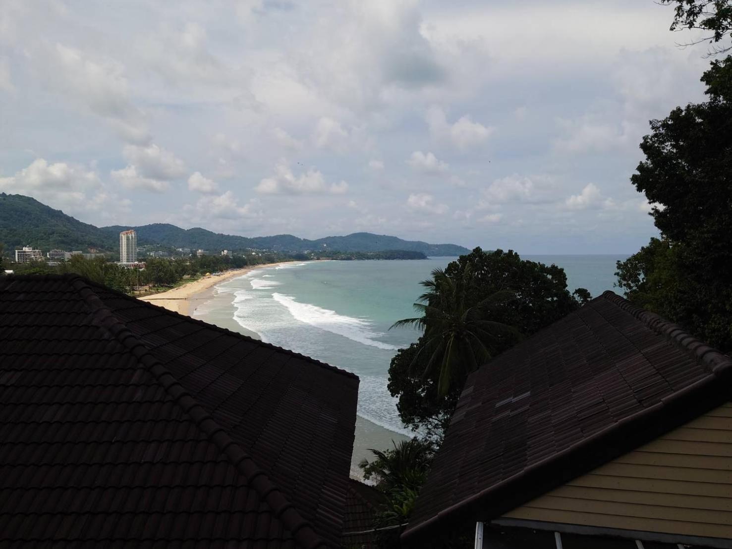 On The Hill Karon Resort Exterior foto